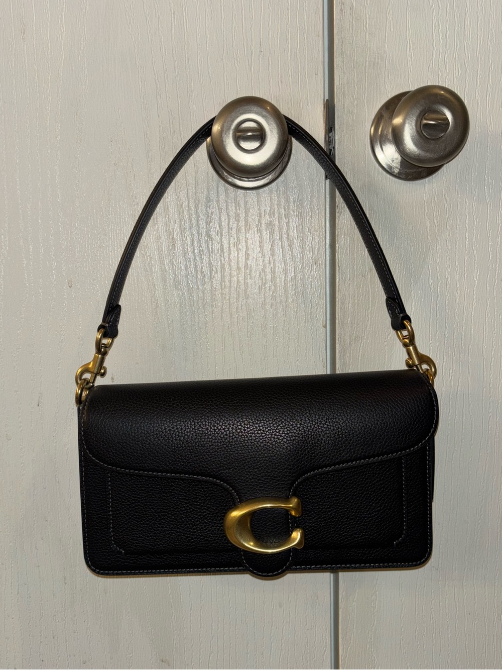AUTHENTIC, COACH Tabby 26 Black, gold hardware